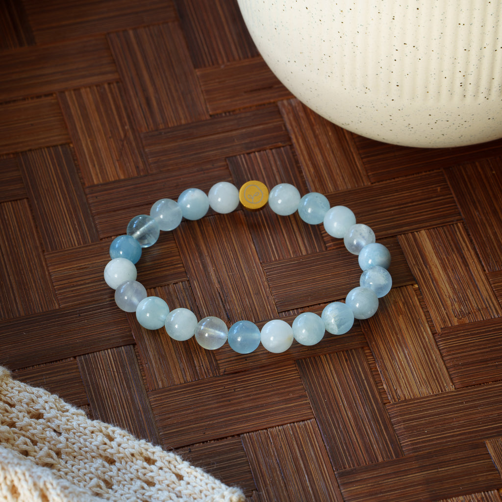 Natural Dreamy Aquamarine Stretch Bracelet