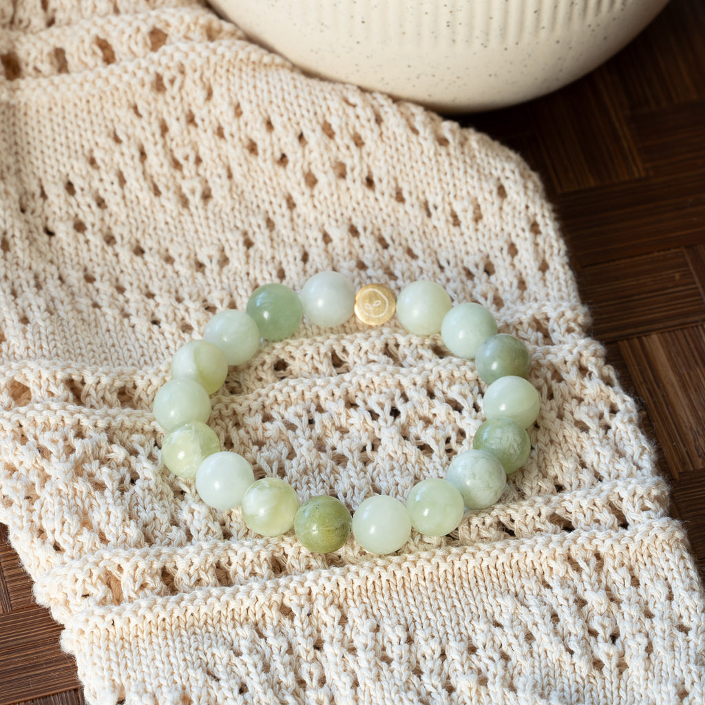 Natural Green Grape Creamy Xiuyan Jade Stretch Bracelet