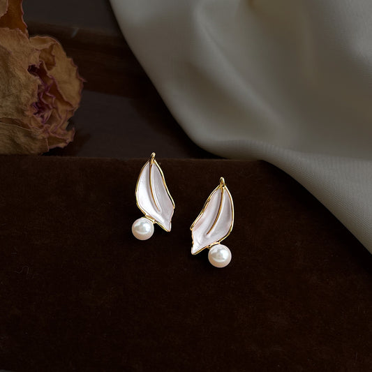 Soft Laurel - 14K Gold-Plated Enamel Leaf Glass Pearl Stud Earrings