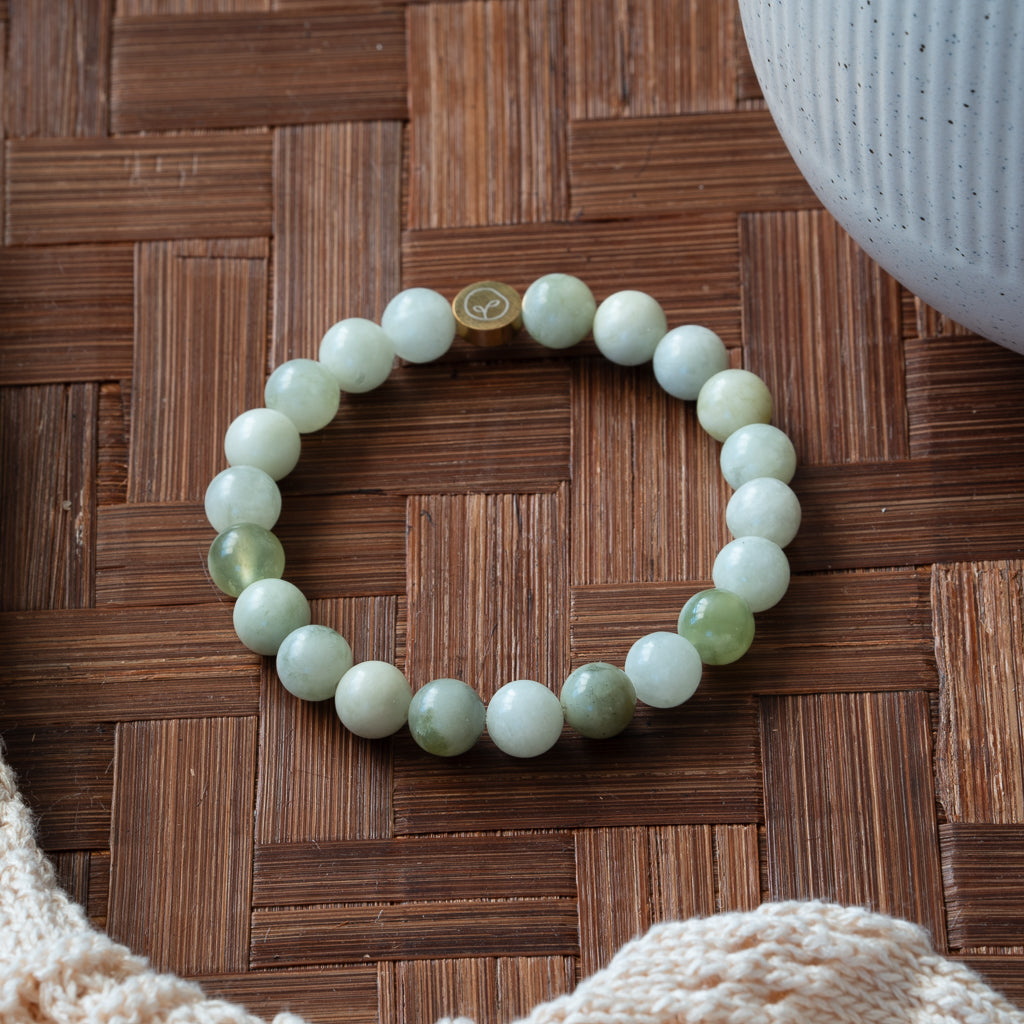 Natural Green Grape Creamy Xiuyan Jade Stretch Bracelet