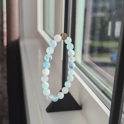 Natural Dreamy Aquamarine Stretch Bracelet